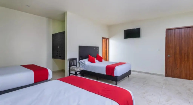 Номер Семейный Capital O Hotel Emperadores Inn, Atlixco