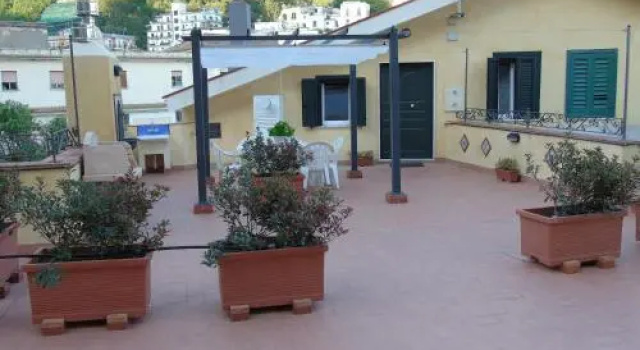 Holiday Home 2 Bedrooms 1 Bathroom - Maiori, Забронировать Отель Майори Побережье Амальфи