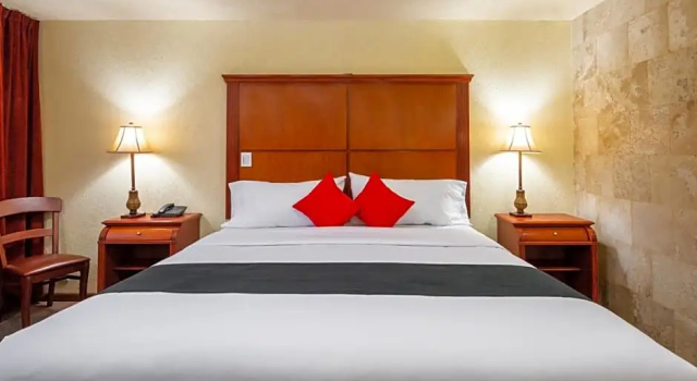 Номер Superior Howard Johnson by Wyndham Toluca