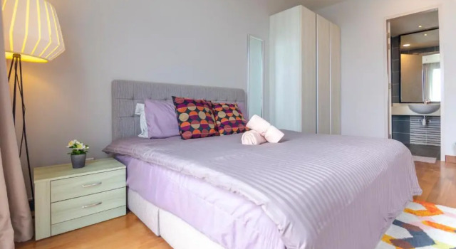 Lux 3BR Suite Puteri Harbour Near Legoland & Hello Kitty with Water Views, Rezervasyon Otel Nusajaya Johor Bahru