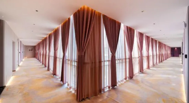 Yucheng Mulan Lake Garden Hotel (Yucheng County Government Store)