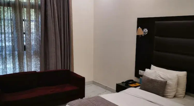 Люкс Luxury Отель PK Residency