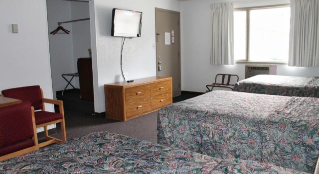 Семейная студия Budget Host Crestview Inn