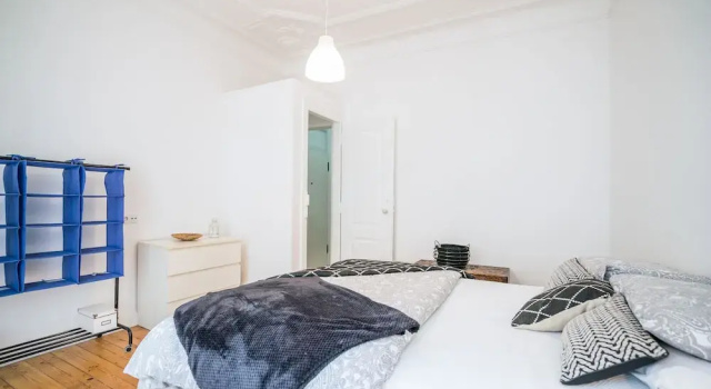 Estrela Neoclassical Apt River View