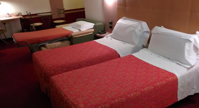 Трёхместный номер Art & Hotel Aeroporto