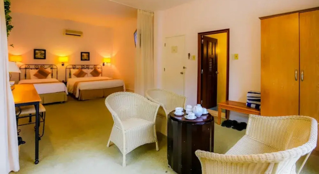Семейный номер Standard с балконом Valley Mountain Hotel