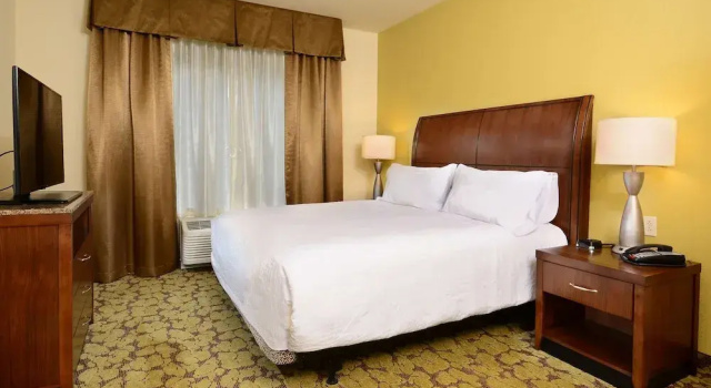 Номер Standard c 1 комнатой Hilton Garden Inn Greensboro Airport