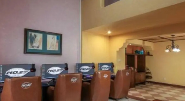 Четырёхместный люкс GreenTree Alliance Hotel Chengdu Jinsha Museum Metro Station