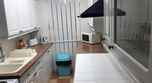 Апартаменты Promenade Beach Apartments