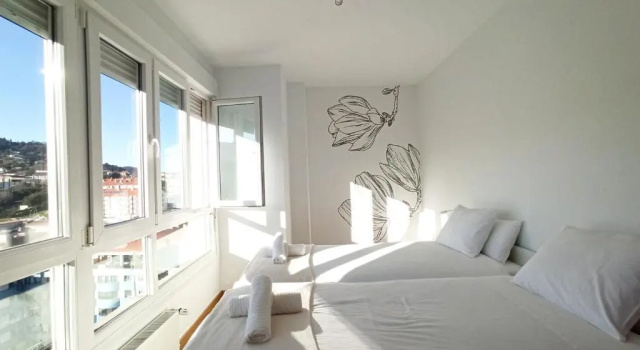 Apartamento PATXIKE con 3 dormitorios y plaza de garaje, Забронировать Апартаменты/квартира Отели Бермео с парковкой, Парковка
