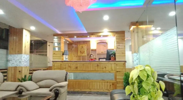 Vella Marina Group of Hotels Mount# Best Comfort Hotel#Free Parking-cricket stadium 10 km-Mcleodganj 2 km- Bhagsunag 4 km, Забронировать Отель Дхармсала штат Химачал-Прадеш