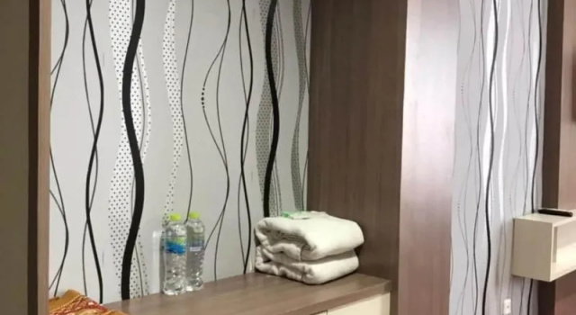 Grand Balqis Akasia Hotel by ZUZU, Rezervasyon Otel Simokerto Sukodono