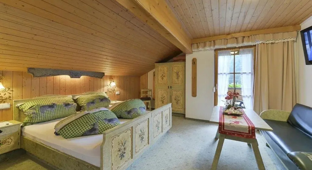 Haus Dönz, Rezervasyon Otel Klostertal Bludenz