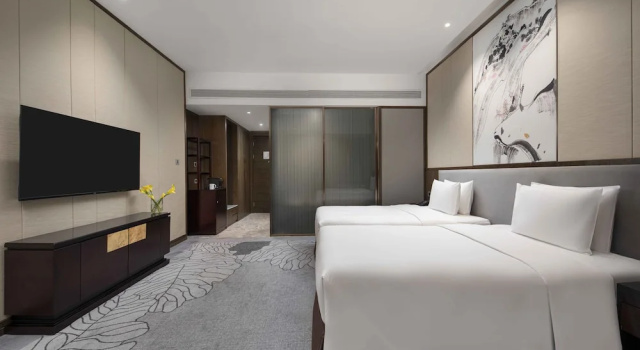 Двухместный клубный номер Premium Crowne Plaza Nanning City Center by IHG