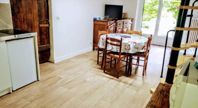 Chez Jul, Rezervasyon Otel Bulligny Great Eastern Region