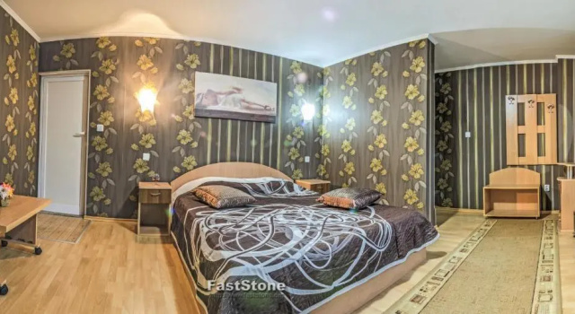 Трёхместный номер Standard Discret Hotel & Restaurant