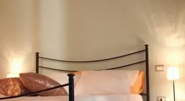 Locanda Trippini, Đặt Khách sạn mini Baschi Umbria