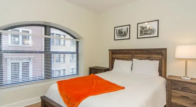 BOS002 2 Bedroom Apartment By Senstay, Book Lejlighed East Boston Beacon Hill