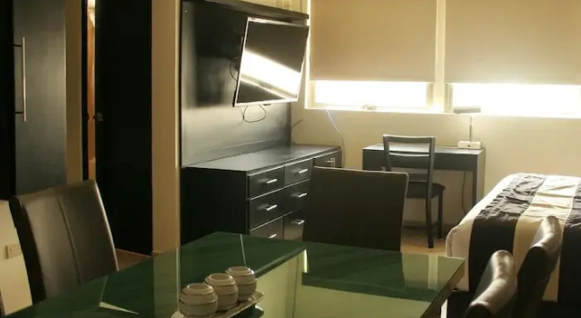 Двухместный люкс Hotel El Camino Inn & Suites