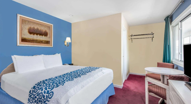 Двухместный номер Standard Days Inn Hicksville - Long Island