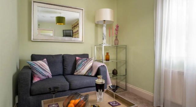 Palm Grove Apartments