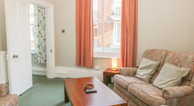 36 Highgate, Забронировать Апартаменты/квартира Отели Беверли с парковкой, Парковка
