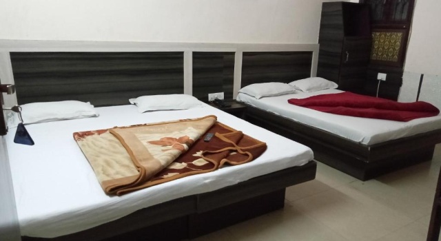 Трёхместный номер Comfort Hotel Sweet Home DX I Nearby New Delhi Railway Station
