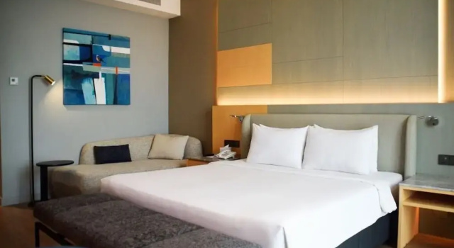 Номер Executive M World Hotel