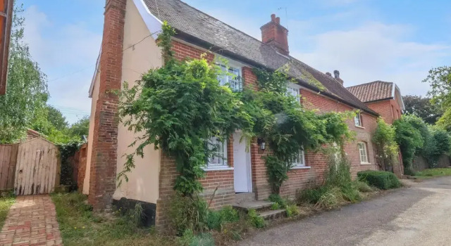Brook Cottage, Забронировать Дом для отпуска Саксмандем Суффолк