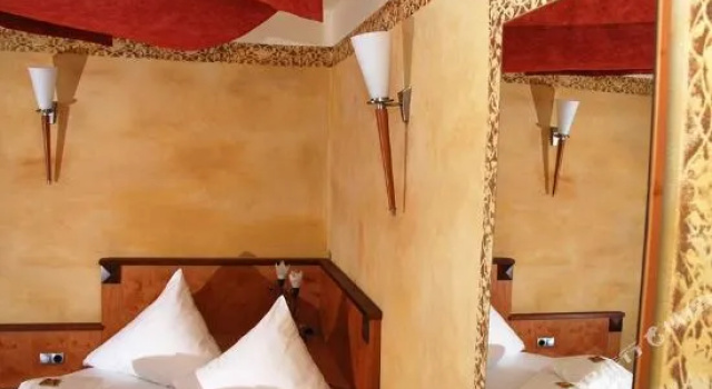 Hotel Wallhall, Забронировать Отель Брухзаль Баден-Вюртемберг
