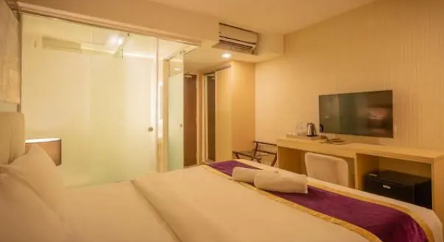 Двухместный номер Superior BRYQS Hotel
