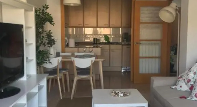 Apartamento recién reformado con vistas al río, Забронировать Апартаменты/квартира Балагер La Noguera