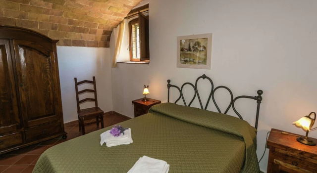 Apartment in a Rustic House in the Tuscan Hills Near the Sea, Забронировать Апартаменты/квартира Монтеротондо-Мариттимо Гроссето
