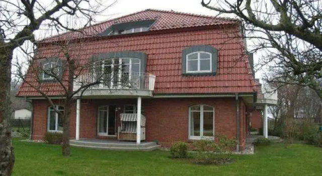 "Villa Sonnengarten", FeWo 3, Забронировать Отель Отели Мекленбург-Померания с парковкой, Парковка
