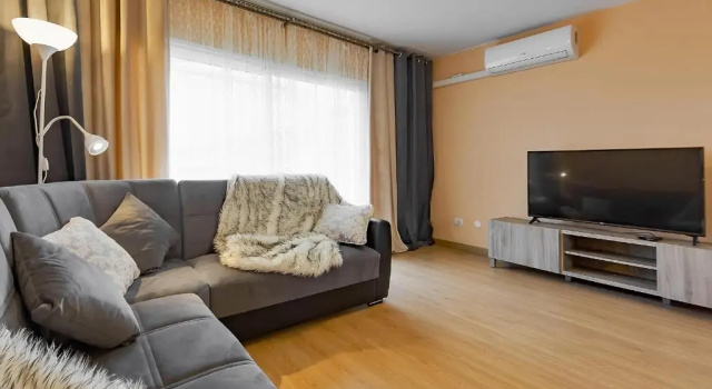 Апартаменты YELLOW 3 bedroom large apartment for 10 guests