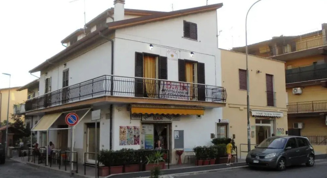 B&B Royale, Rezervați Bed and Breakfast Guidonia 