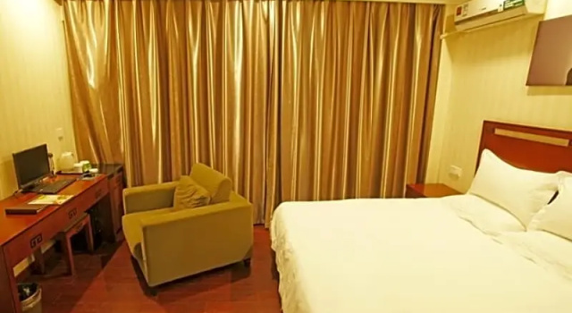Номер Business GreenTree Inn Yangquan District Desheng Street Industry and Trade Building Express Hotel