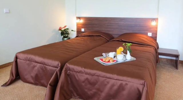 Teodora Palace Hotel, Đặt Khách sạn Ivanovo Ruse