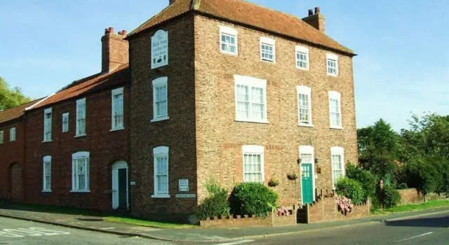 Black Swan Guest House, Book Pension Morton Lincolnshire
