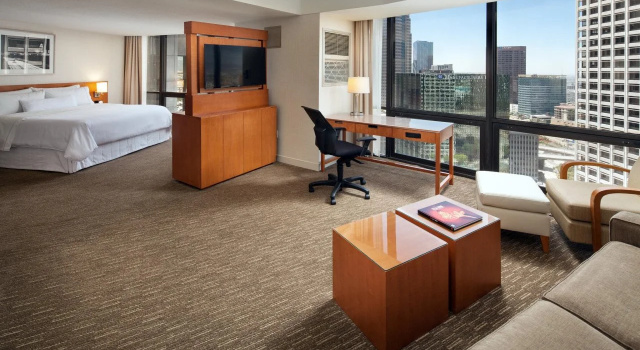 The Westin Bonaventure Hotel and Suites, Los Angeles