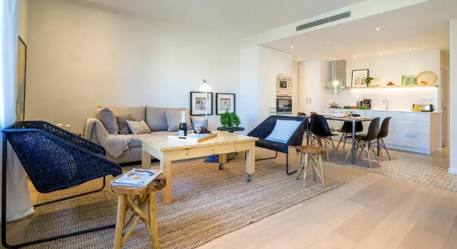 Friendly Rentals Gran Via, Забронировать Отель Эшампле Барселона, рядом с Cases Cabot