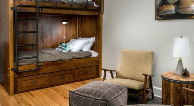 Western Front Hotel, Book Hotel St. Paul USA