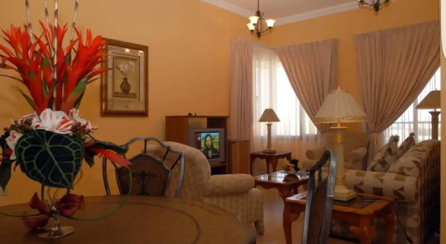 Люкс Le Royal Express Hotel