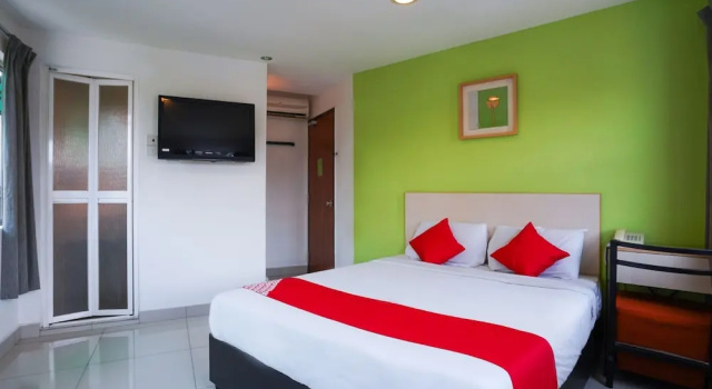 OYO 981 Ant Cave Hotel, Забронировать Отель Каджанг Селангор