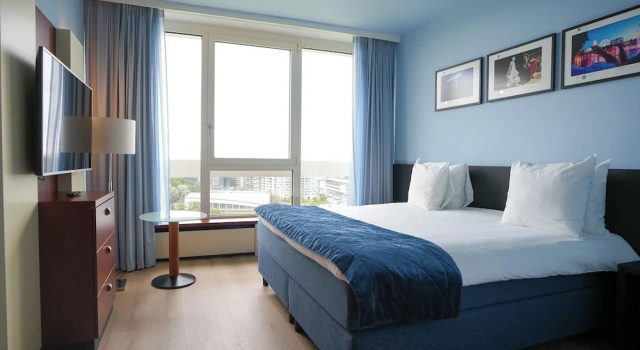 Люкс c 1 комнатой Crowne Plaza Antwerpen by IHG