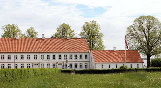 Hotel Baltic, Book Hotel Høruphav Als