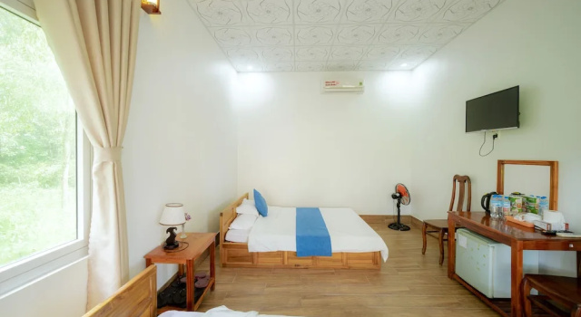 Семейное бунгало с видом на сад Thai Tan Tien Bungalow
