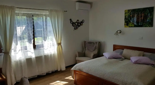 Двухместный номер Standard с видом на горы B&B Plitvice Lakes Villa Prica