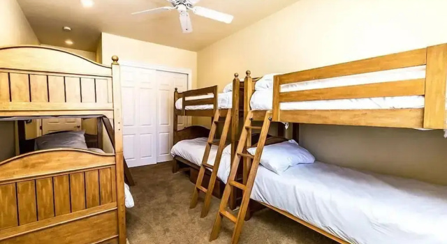 Bella Destina 5 Bedroom Holiday Home by Five Star Properties