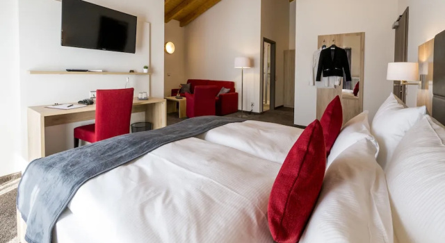 Полулюкс с 2 комнатами Hotel Restaurant Schiff
